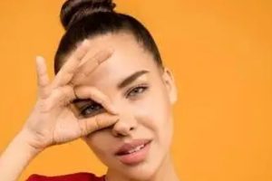 Top health tips for contact lens users