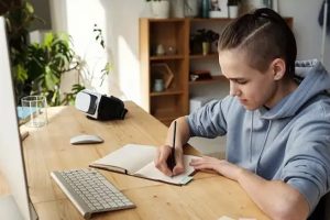 How to help kids avoid digital eye strain during school
