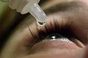 Eye drop for symptoms and relief tips for seasonal eye allergies