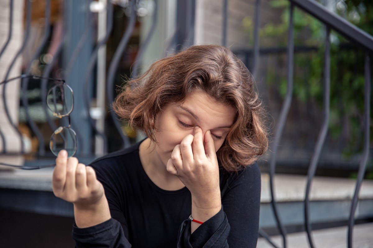 dry eye symptoms summer